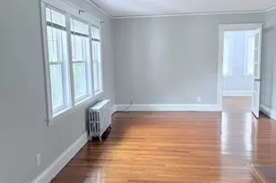 1639 Washington St, Newton, MA 02465 - Photo 4