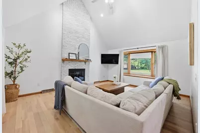 471 Porter Rd, East Longmeadow, MA 01028 - Photo 4