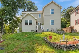 47 Pine Hill Rd, Worcester, MA 01604 - Photo 1