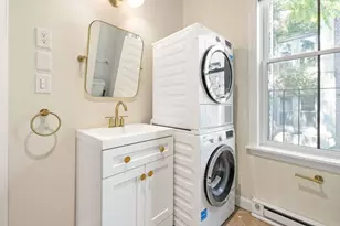 36 Bradford St, Boston, MA 02118 - Photo 14