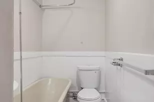 456 Maple St, Holyoke, MA 01040 - Photo 12