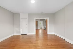 456 Maple St, Holyoke, MA 01040 - Photo 6