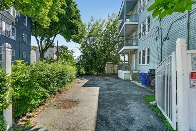 31 Middleton, Boston, MA 02124 - Photo 6