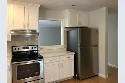 18 Westwood Street #18, Newton, MA 02465 - Photo 2