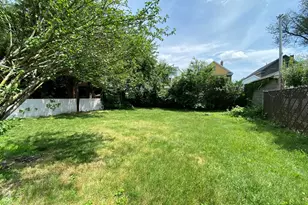 270 Harvard St, Medford, MA 02155 - Photo 10