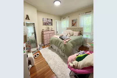 270 Harvard St #1, Medford, MA 02155 - Photo 4