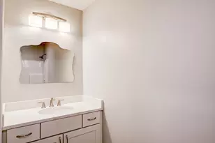 658 Massachusetts Ave, Lunenburg, MA 01462 - Photo 26