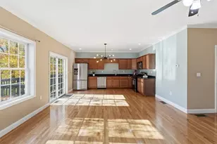 90 Rangeway Rd, Billerica, MA 01862 - Photo 2