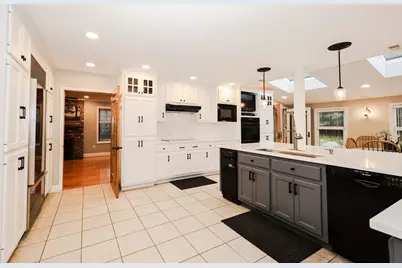 25 Autumn Rd, Wrentham, MA 02093 - Photo 14