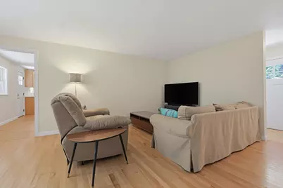 71 Carpenter Rd, Walpole, MA 02081 - Photo 6