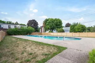 6 Hallmark Gdns, Burlington, MA 01876 - Photo 16