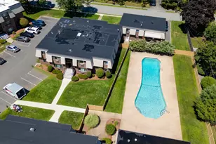 6 Hallmark Gdns, Burlington, MA 01876 - Photo 2