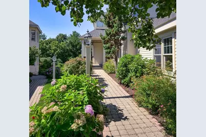69 Carriage Hill Circle #69, Southborough, MA 01772 - Photo 4