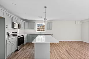 393 Court St, Plymouth, MA 02360 - Photo 4