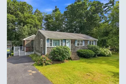 62 Purchase St, Carver, MA 02330 - Photo 10