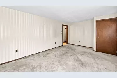62 Purchase St, Carver, MA 02330 - Photo 18
