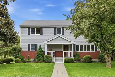 6 Hillcrest Rd, Bedford, MA 01730 - Photo 2