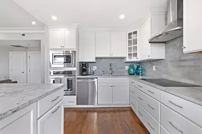 23 Bay State Road #4, Boston, MA 02215 - Photo 16