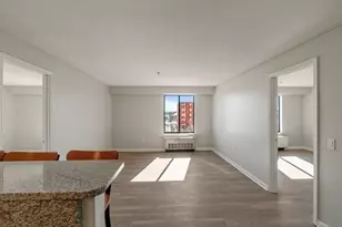 38 Thomas St, Westfield, MA 01085 - Photo 6