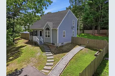 51 Avenue A St, Wareham, MA 02571 - Photo 2