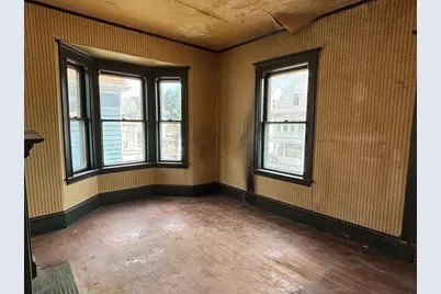 69 Bay State Ave, Somerville, MA 02144 - Photo 8