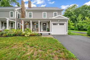 4 Roselett Wy, Amesbury, MA 01913 - Photo 1