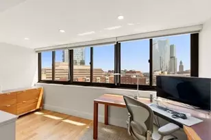 9 Hawthorne Pl, Boston, MA 02114 - Photo 20