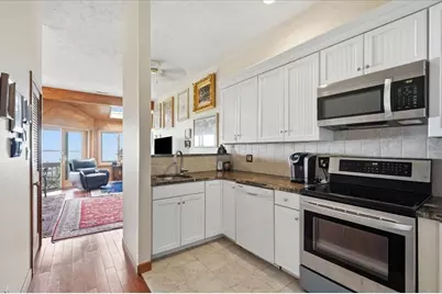 1185 Nantasket Ave #5, Hull, MA 02045 - Photo 6
