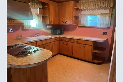 33 Dewey, Methuen, MA 01844 - Photo 10