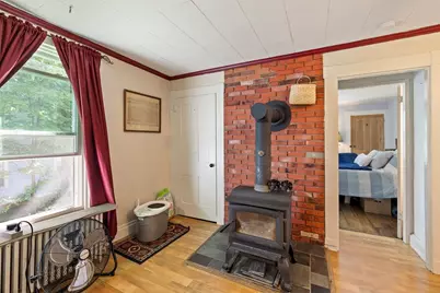 291 N Main St, North Brookfield, MA 01535 - Photo 12