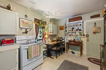 291 N Main St, North Brookfield, MA 01535 - Photo 32