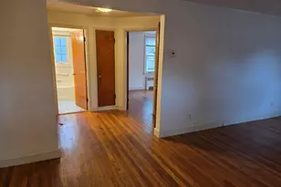 1002 Belmont St, Watertown, MA 02472 - Photo 12