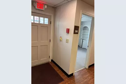 46 West Broadway #1st fl, Derry, NH 03038 - Photo 16
