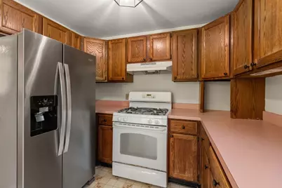32 Acushnet Rd, Mattapoisett, MA 02739 - Photo 12