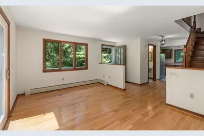 32 Acushnet Rd, Mattapoisett, MA 02739 - Photo 8