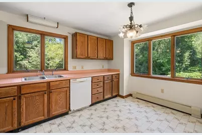 32 Acushnet Rd, Mattapoisett, MA 02739 - Photo 14