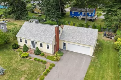 126 Oak Ridge Dr, Ayer, MA 01432 - Photo 4