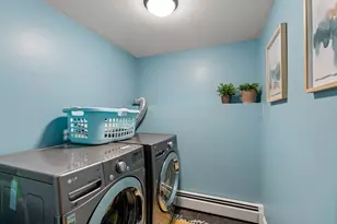 11 Taft St, Marblehead, MA 01945 - Photo 34
