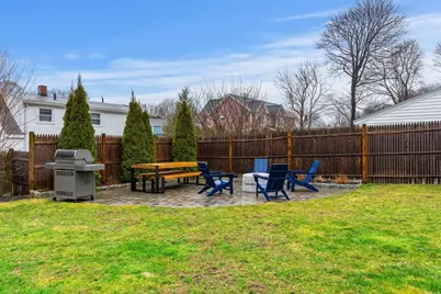 11 Taft St, Marblehead, MA 01945 - Photo 40