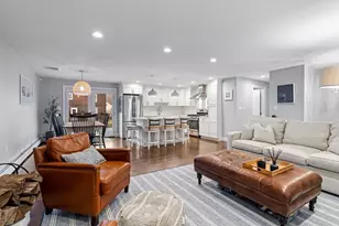 11 Taft St, Marblehead, MA 01945 - Photo 2