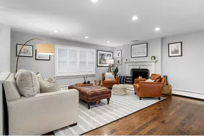 11 Taft St, Marblehead, MA 01945 - Photo 4