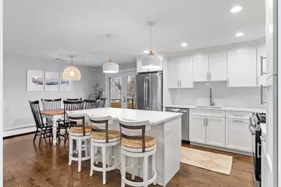11 Taft St, Marblehead, MA 01945 - Photo 14