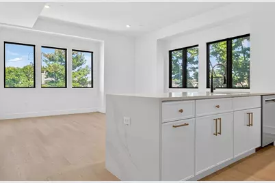 15 Clyde St #F, Somerville, MA 02145 - Photo 10