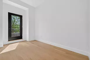 15 Clyde St, Somerville, MA 02145 - Photo 12