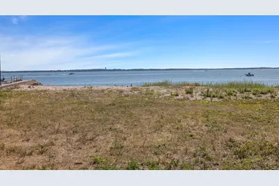 96-98 Clara St, New Bedford, MA 02744 - Photo 42