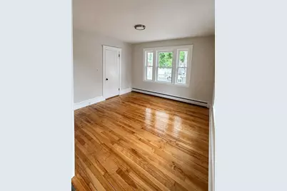 39 Dustin St #1, Peabody, MA 01960 - Photo 2