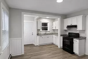 39 Dustin St, Peabody, MA 01960 - Photo 1