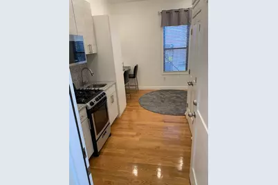 9 Sixth St #5, Chelsea, MA 02150 - Photo 2