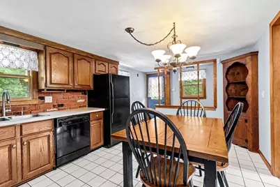 71 Lake St, Pembroke, MA 02359 - Photo 4
