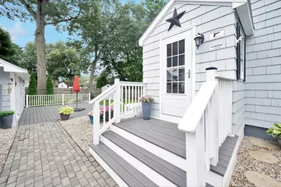 73 Green St, Abington, MA 02351 - Photo 8